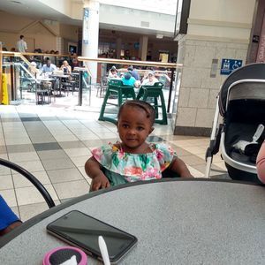 Meet your Posher, Gary